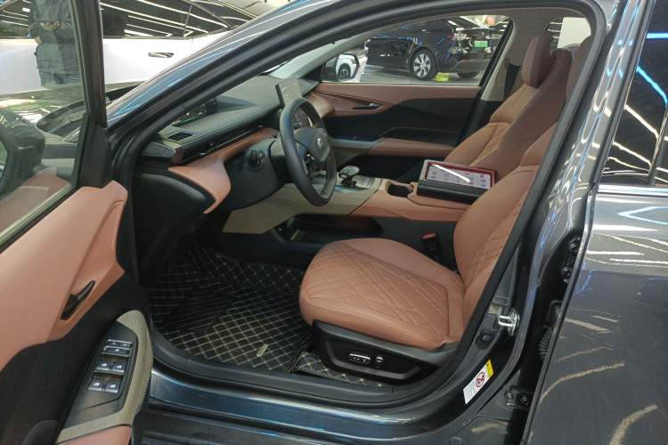 Used CHANGAN NEVO A05 2024 145 Pro Left Front Seat