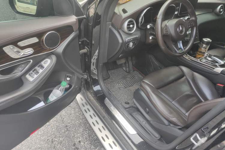 Used Mercedes-Benz GLC 2019 Facelift GLC 260 L 4MATIC Luxury Model Driver Seat