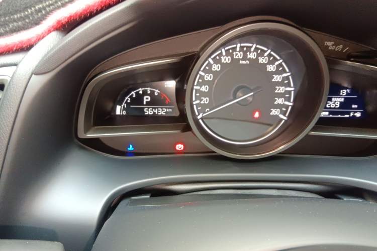 Used Mazda CX-4 2018 2.0L Automatic Two-Wheel Drive Blue Sky Dynamic Version China V Standard