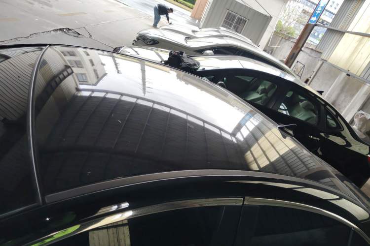 Used Chevrolet Cruze 2015 1.5L Classic SL MT Roof