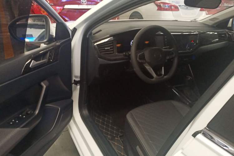 Used Volkswagen Lavida 2025 New Sharp 1.5L Outstanding New Edition Driver Seat