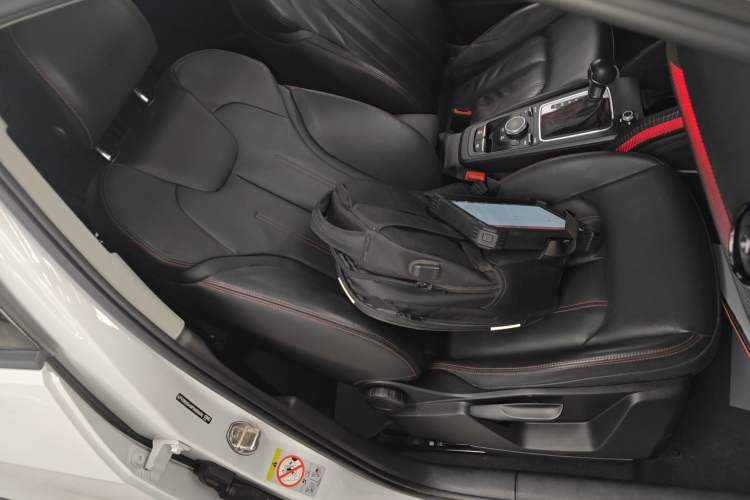 Used Audi Q2L 2022 35 TFSI Progressive Dynamic Edition
