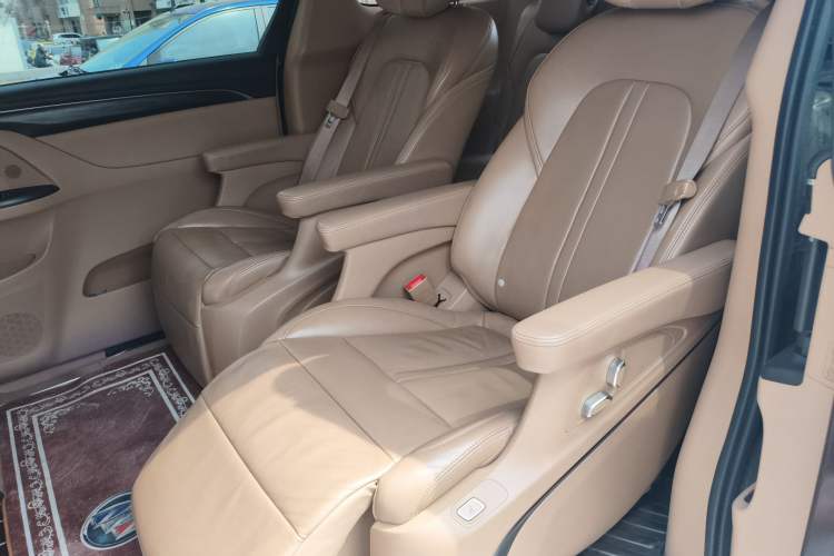 Used Buick GL8 2020 ES Land Cruiser 653T Luxury Model