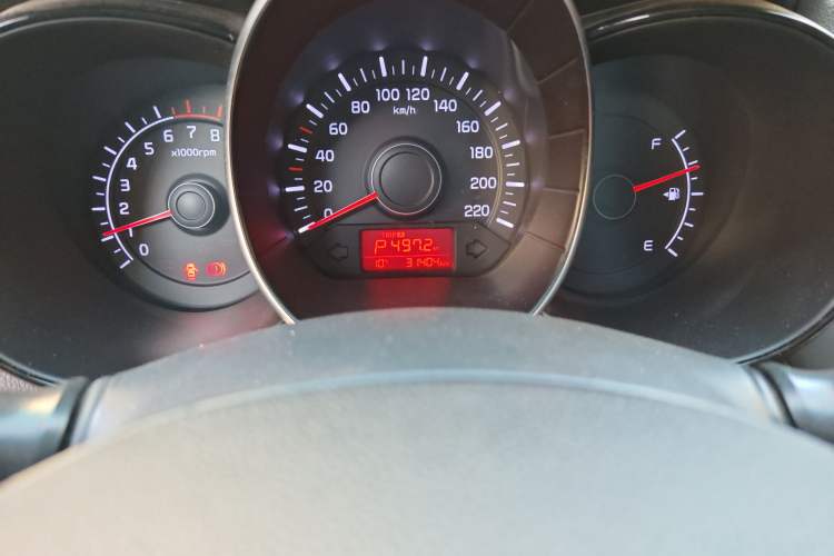 Used Kia K2 2015 Sedan 1.4L Automatic GLS