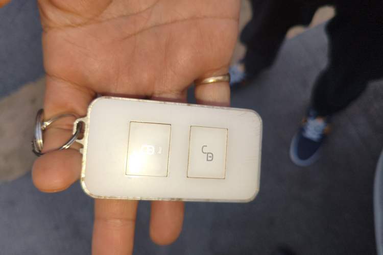 Used BYD Tang New Energy 2015 2.0T Four-Wheel-Drive Flagship Model Vehicle Key