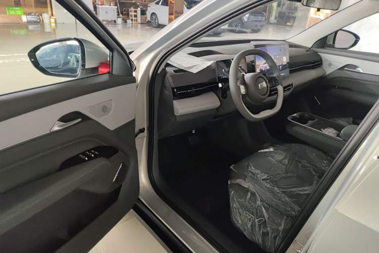 Used Bestune Yueyi 03 2025 565km Enjoy Edition
