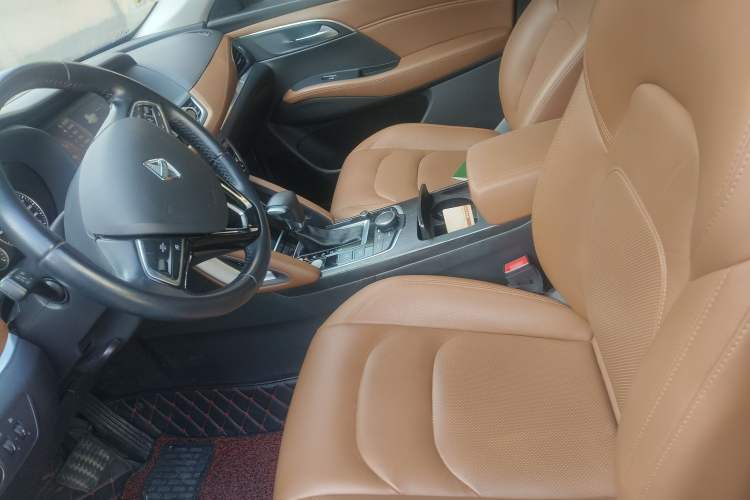 Used BORGWARD BX7 2018 28T Four-Wheel Drive Luxury Version 5 Seats China V Emission Standard