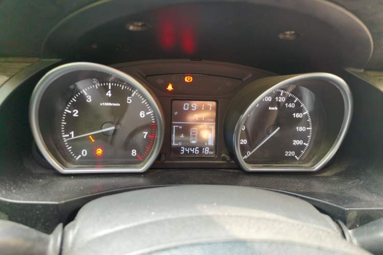 Used Zotye T600 2015 1.5T Manual Luxury Model
