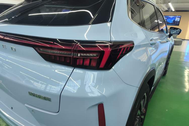 Used EXEED Zhuifeng C-DM 2022 1.5 TCI-DHT 105 km "Chengfeng Qi" Edition