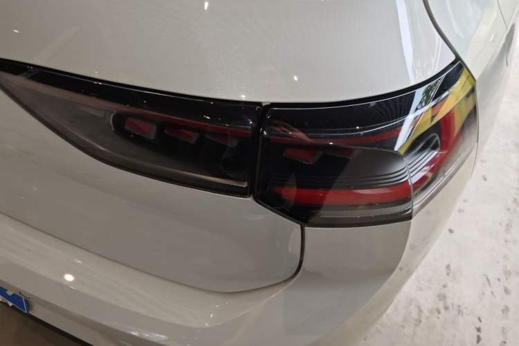 Used Volkswagen Golf 2025 300TSI R-Line Right Rear Taillight