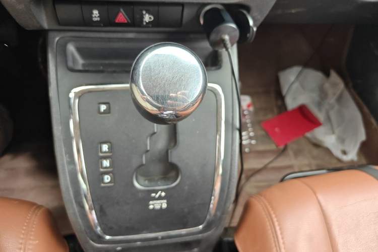Used Jeep Compass 2011 2.4L four-wheel drive Comfort version