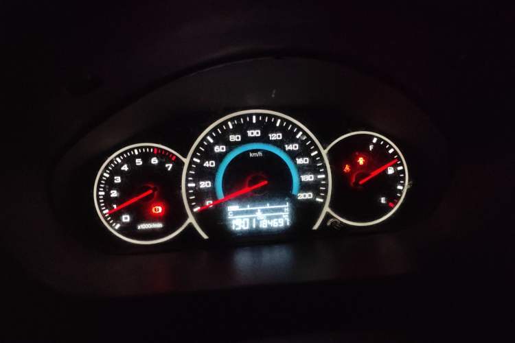 Used Wuling Rongguang V 2018 1.5L Standard Version
