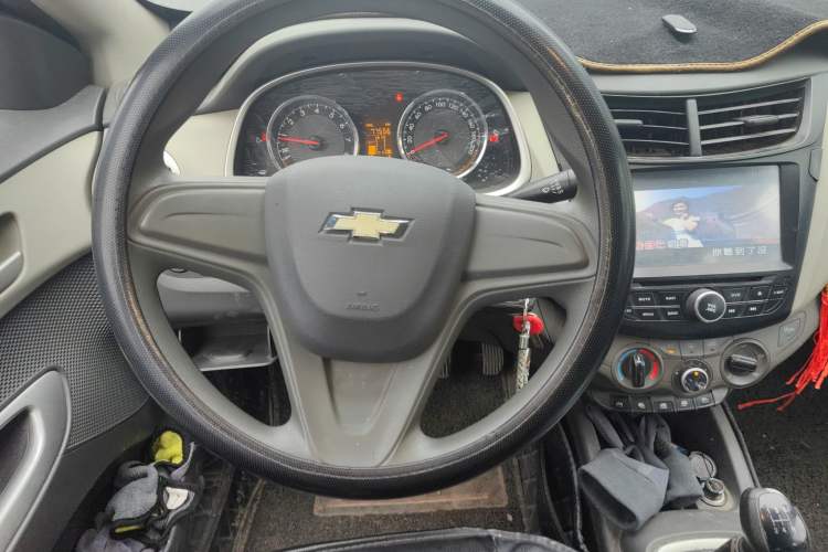 Used Chevrolet Sail 2015 Sail 3 1.3L Manual Warm Edition