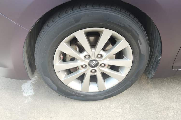 Used Hyundai Mistra 2014 1.8L Automatic Smart GLS
