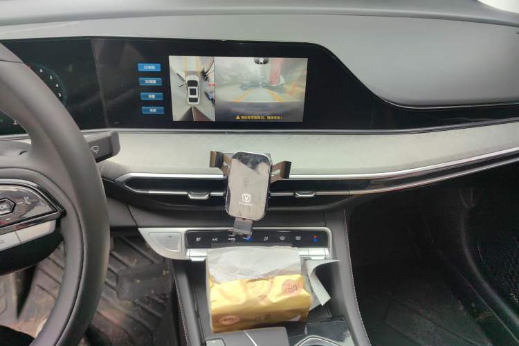 Used Changan Eado 2023 Changan Edition PLUS Blue Whale NE 1.4T GDI DCT Prestige Version