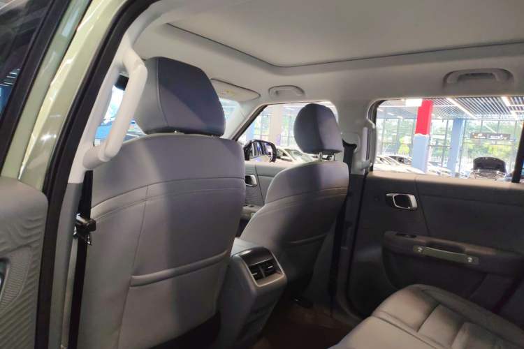 Used BAIC Off-Road BJ30 2024 1.5T Magic Electric Drive Advanced Version
