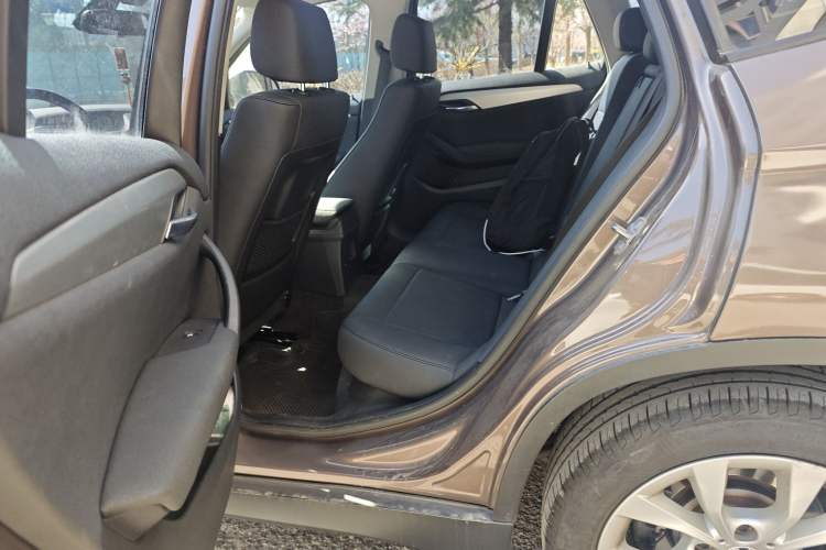 Used BMW X1 2013 sDrive18i Leading Model