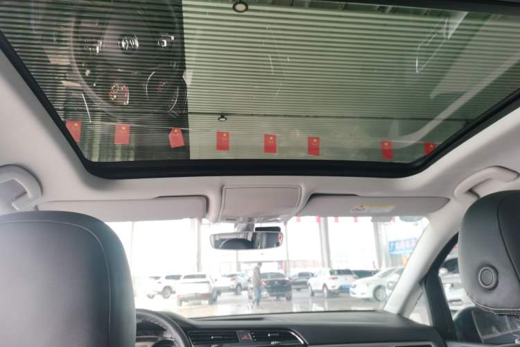 Used Volkswagen Touran 2018 Volkswagen Touran L 280TSI DSG Boundary Edition 7 Seats China VI Standard