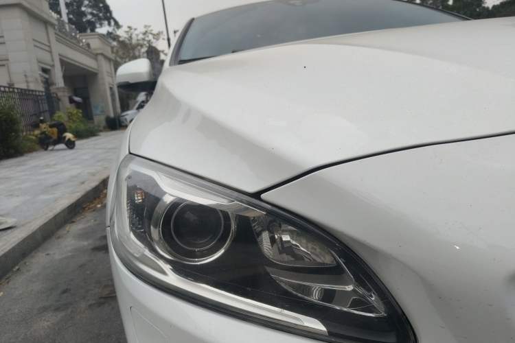 Used Volvo S60 2014 S60L 2.0T Zhiyuan Edition