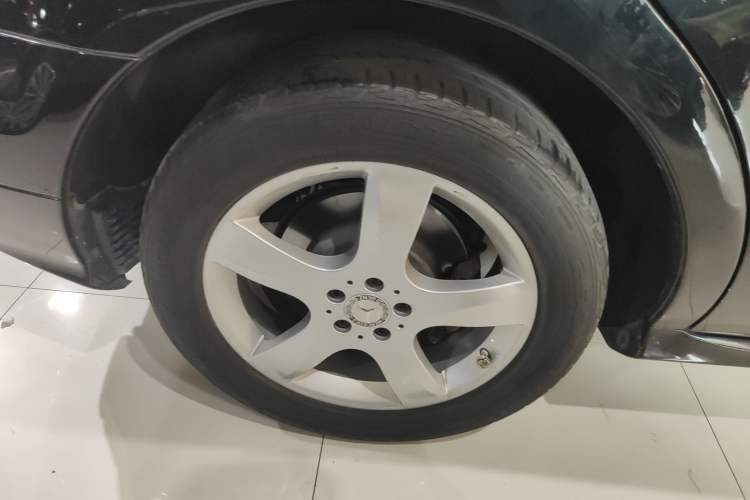 Used Mercedes-Benz R-Class 2014 R 320 4MATIC Luxury Model