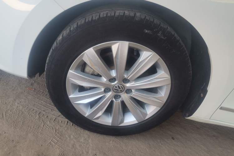 Used Volkswagen Bora 2017 1.6L Manual Comfort Model
