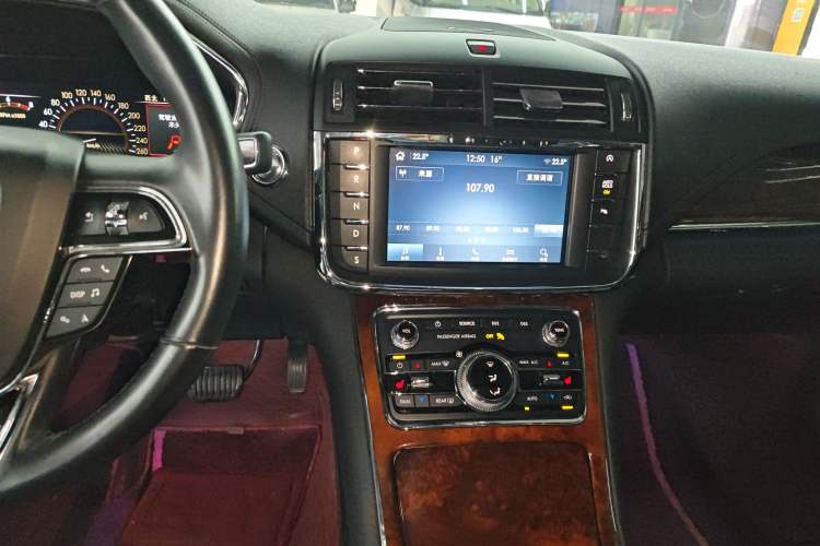 Used Lincoln Continental 2019 2.0T Two-Wheel Drive Luxury Edition China VI Standard