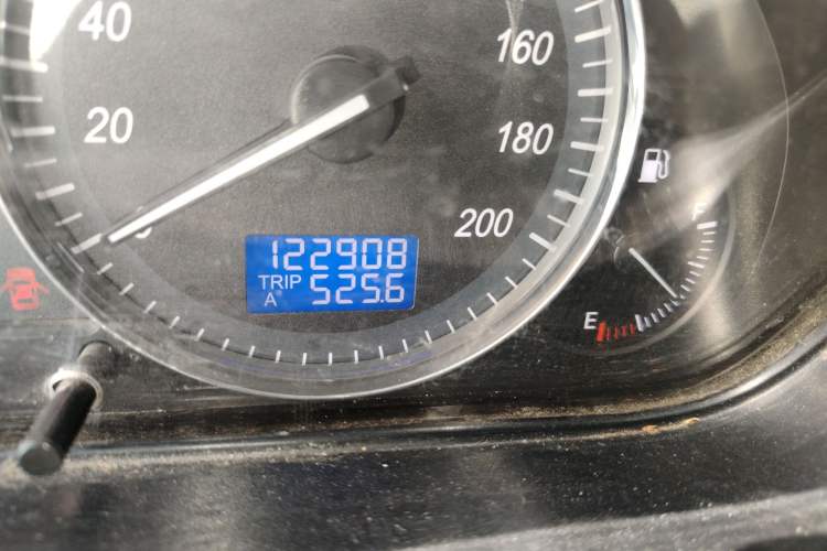 Used BAIC Weiwang M20 2014 1.5L practical type BJ415A Odometer Close Up