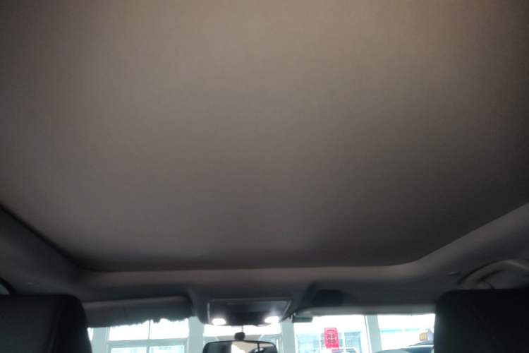 Used Honda Breeze 2025 240TURBO Two-Wheel Drive Elite Edition 5 Seats Headliner