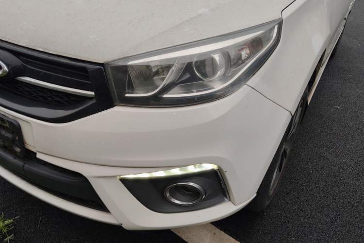 Used Chery Tiggo 3 2016 1.6L CVT ZhiShang Edition Left Front Headlight
