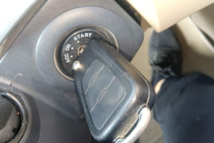 Used Roewe 350 2015 1.5L Automatic Luxury Sunroof Edition