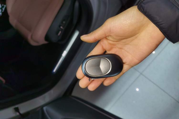 Used Nio EC6 2023 75 kWh
