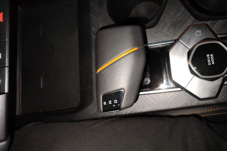 Used Changan UNI-V 2022 1.5T Prestige Version