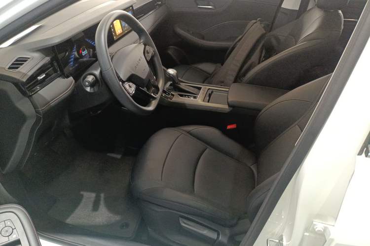 Used Roewe i5 2026 Model 1.5L CVT Luxury Version