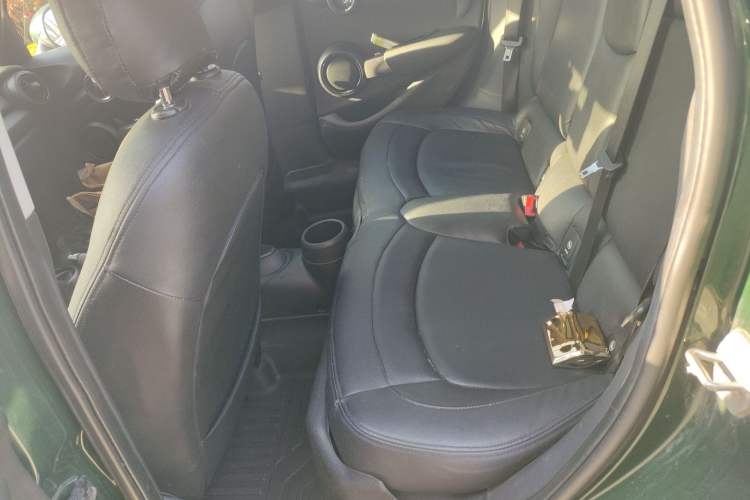 Used MINI 2016 1.2T ONE Five-Door Edition Left Rear Seat