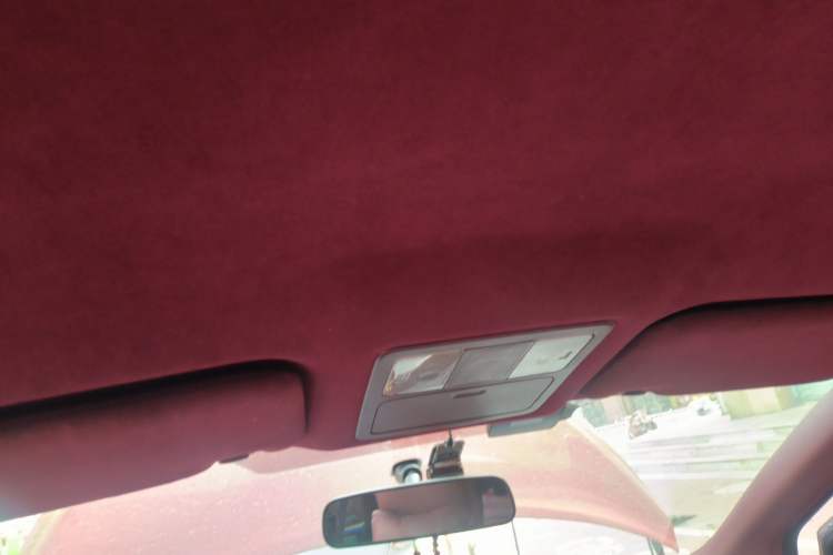 Used Nissan Tiida 2014 1.6L CVT Comfort Model Headliner