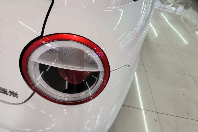 Used CHANGAN NEVO Lumin 2025 205km Refreshing Edition Right Rear Taillight