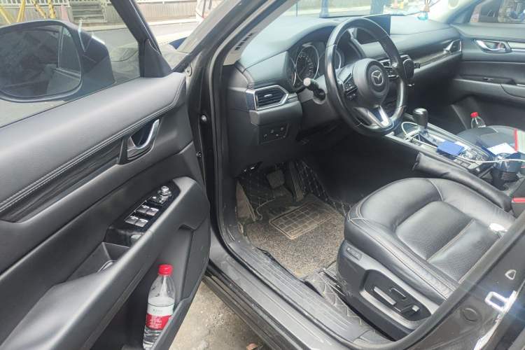Used Mazda CX-5 2017 2.0L Automatic 2WD Smart Enjoyment Version China V Standard Driver Seat