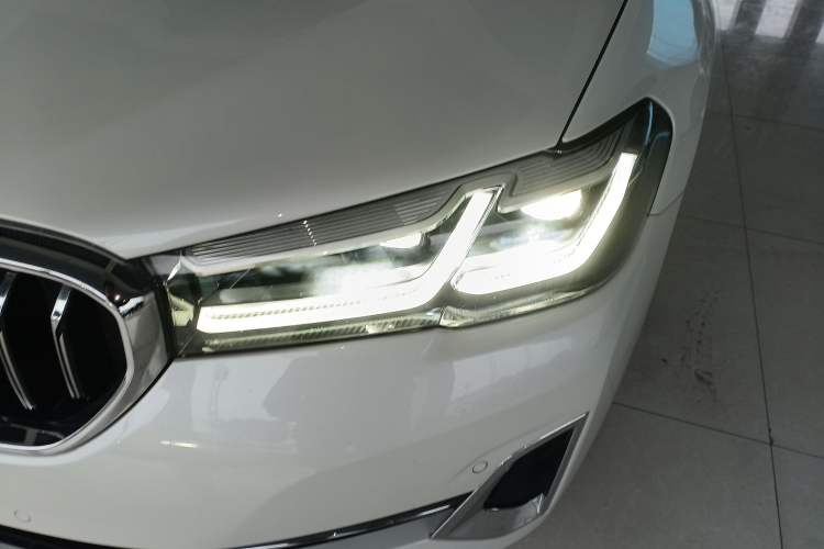 Used BMW 5 Series 2022 Restyled 525Li Luxury Package