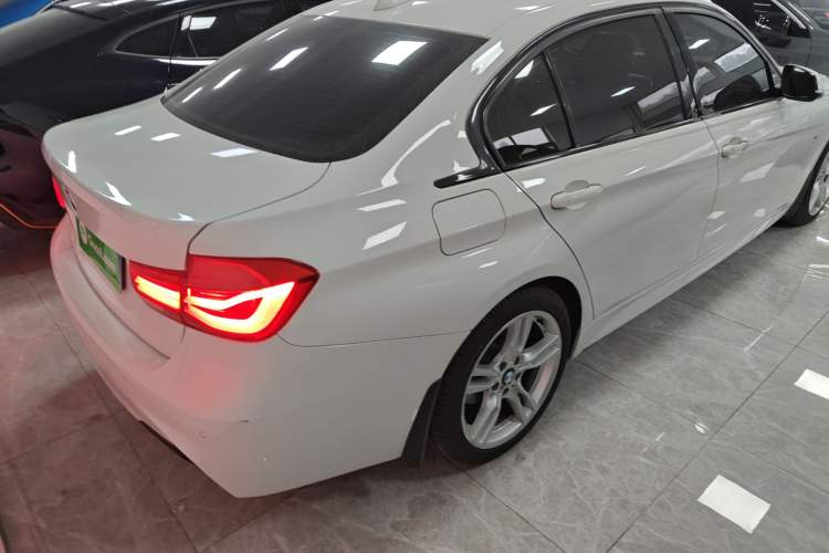 Used BMW 3 Series 2018 320Li Leading Model M Sport Package
