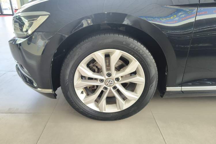 Used Volkswagen Magotan 2019 330TSI DSG Luxury Version China VI Standard