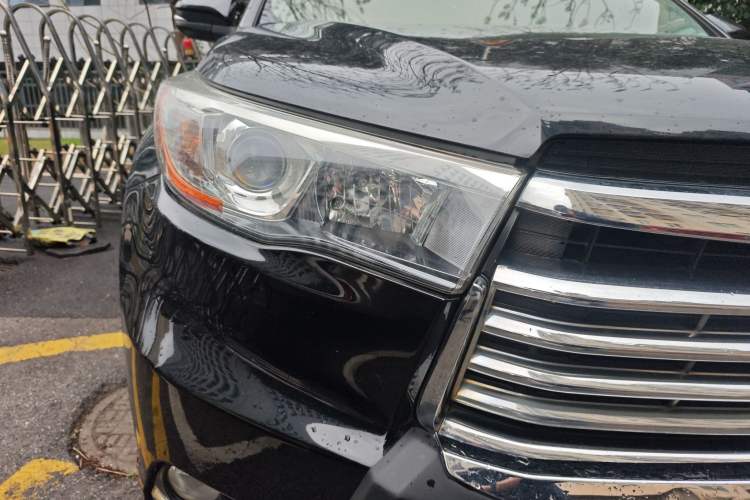 Used Toyota Highlander 2015 2.0T Four-Wheel Drive Luxury Edition 7-Seater