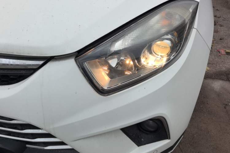 Used JAC Refine S5 2013 2.0T Manual Luxury Edition