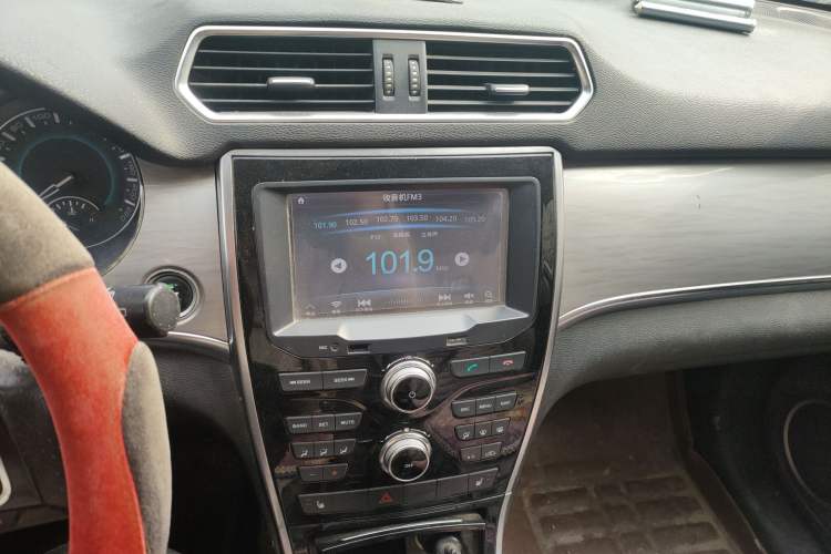 Used Haval H2 2014 1.5T Manual Two-Wheel Drive Elite Edition