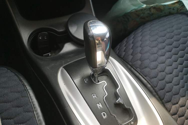 Used Dodge Journey 2013 2.4L Two-Wheel Drive Luxury Version