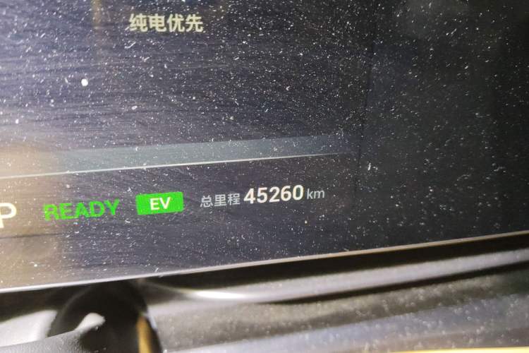 Used VOYAH Dream 2022 Low-Carbon Edition Dream+ Smart Enjoyment Package Odometer Close Up