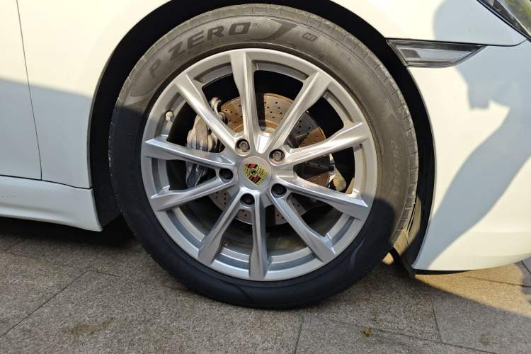 Used Porsche 718 2018 Boxster 2.0T
