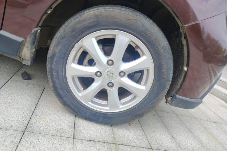 Used CHANGAN KAICHENG Ounuo S 2014 1.5L Base Version Right Front Wheel Hub