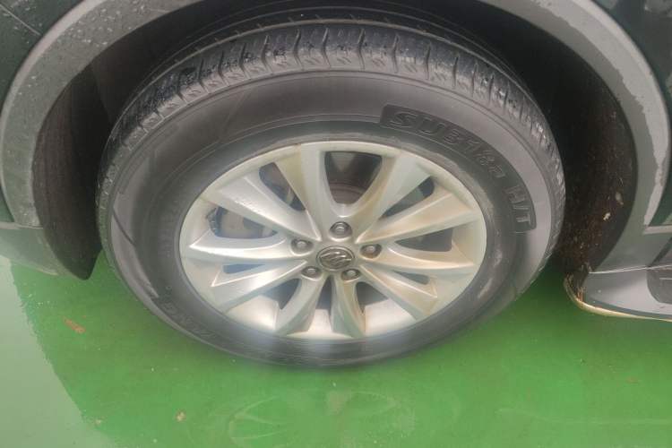 Used Buick Envision 2017 28T Four-Wheel Drive Elite Model
