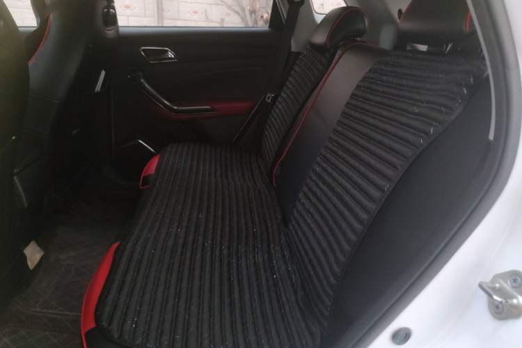 Used Leopaard CS9 2017 1.5L Manual Fashion Model Left Rear Seat