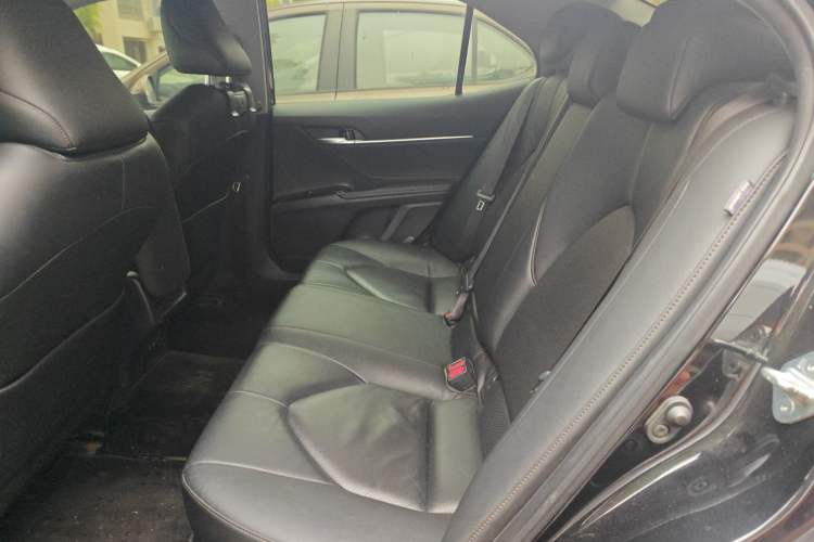 Used Toyota Camry 2019 Revised Version 2.0G Luxury Edition